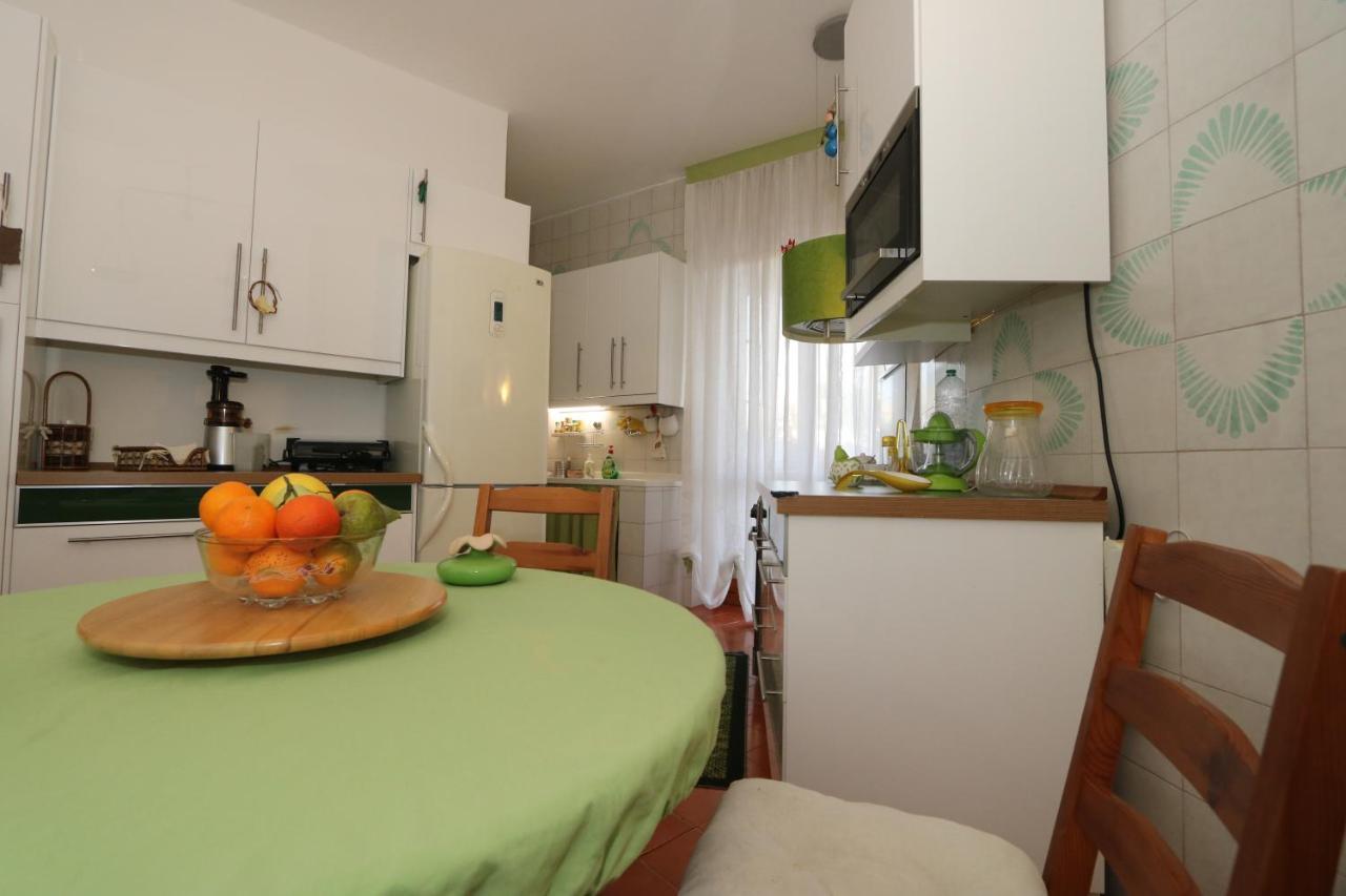 Bari Suite Apartment Barone 12 Free Parking Exteriör bild